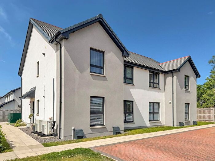 2 Bedroom Flat For Sale In Fyvie Green, Elgin, IV30