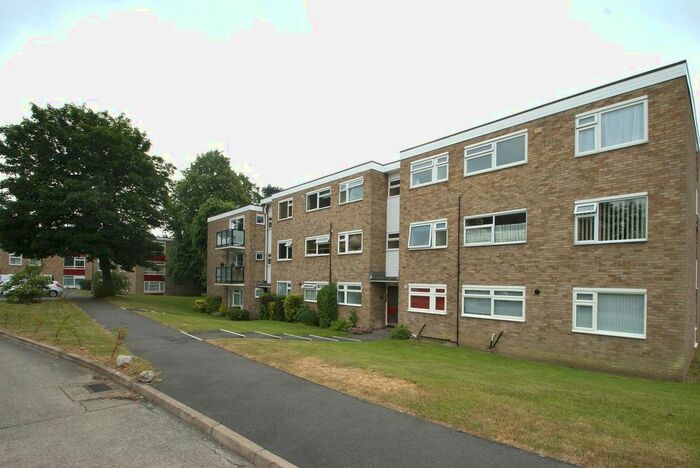 2 Bedroom Flat To Rent In Courtlands, Patching Hall Lane, CM1