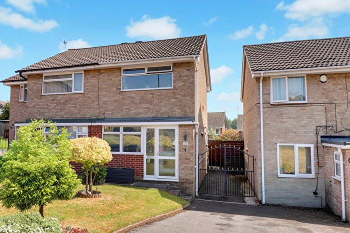 2 Bedroom Semi Detached House For Sale In Verder Grove, Nottingham, NG5
