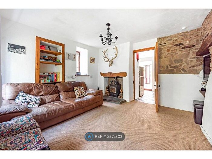 3 Bedroom Semi-Detached House To Rent In Corffe Green, Braunton, EX33