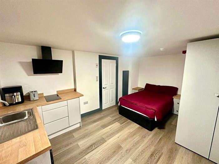 1 Bedroom Flat To Rent In Attercliffe Road, Sheffield, S9