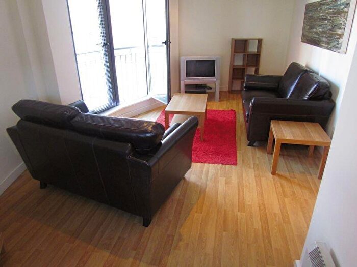 2 Bedroom Flat To Rent In Melbourne Street, Newcastle Upon Tyne, NE1