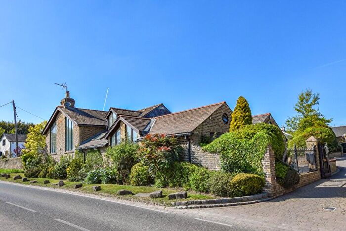 4 Bedroom Detached House For Sale In White Stubbs Lane, Broxbourne, Hertfordshire, EN10