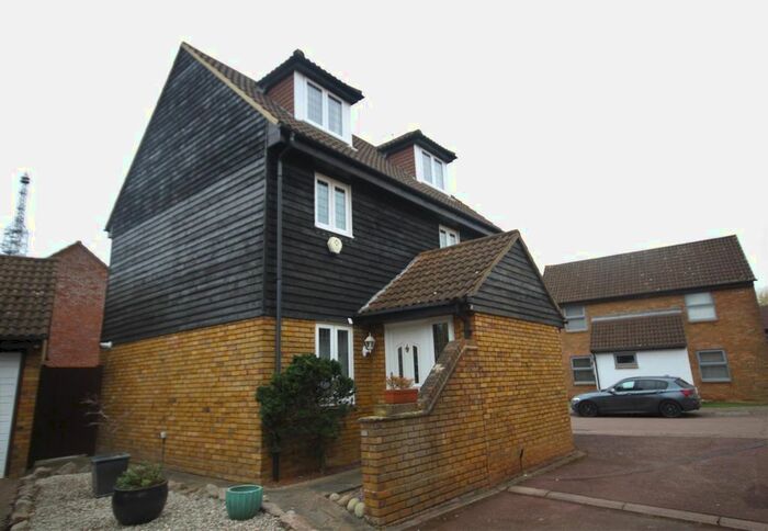 5 Bedroom Property To Rent In Kelvedon Green, Kelvedon Hatch, Brentwood, CM15