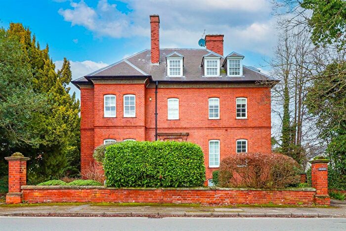 2 Bedroom Flat For Sale In Overton Park Road, Cheltenham, GL50
