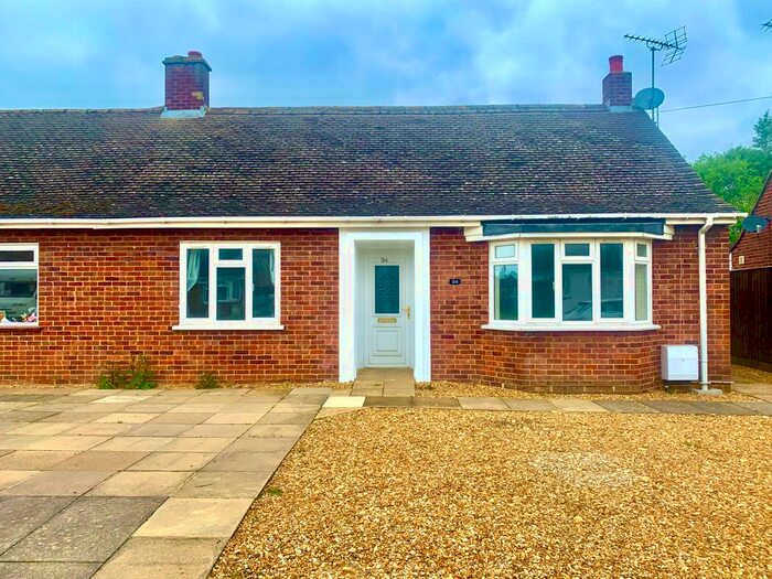 2 Bedroom Bungalow To Rent In Deerfield Road, March, PE15