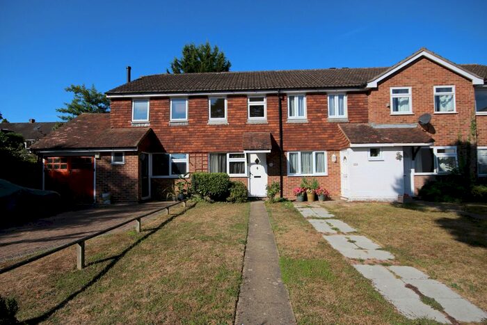 2 Bedroom Terraced House To Rent In Doddingtoncourt, Maidstone, ME16