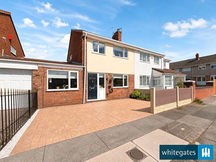 3 Bedroom Semi-Detached House For Sale In Lunar Drive, Netherton, Merseyside, L30