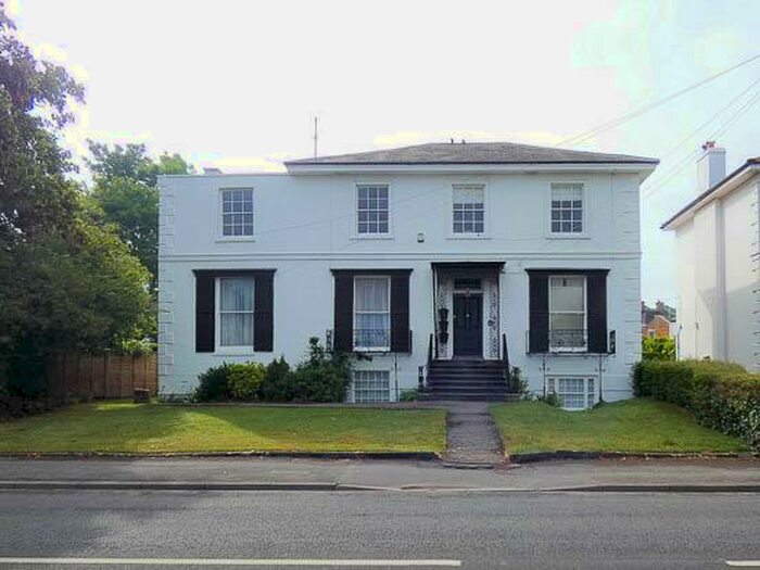 1 Bedroom Apartment To Rent In Hales Road, Cheltenham, GL52