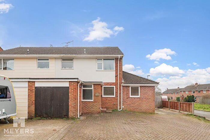 4 Bedroom Semi-Detached House For Sale In Northmoor Way, Wareham, BH20