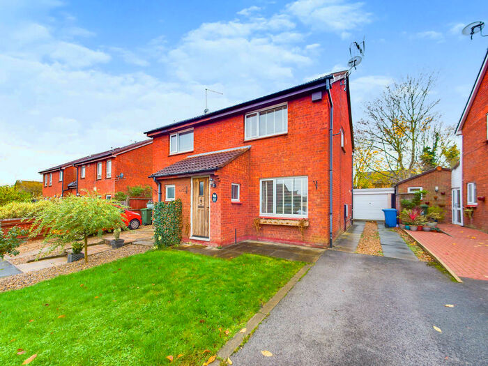 2 Bedroom Semi-Detached House To Rent In Mallard Close, Beverley, HU17