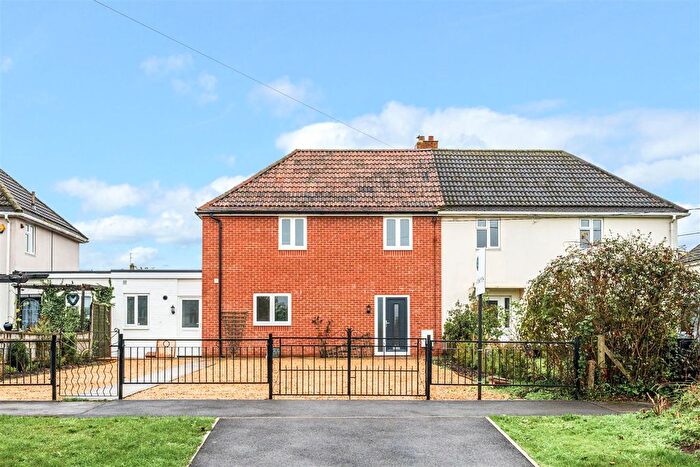 3 Bedroom Semi-Detached House For Sale In Tower View, Rowde, Devizes, SN10