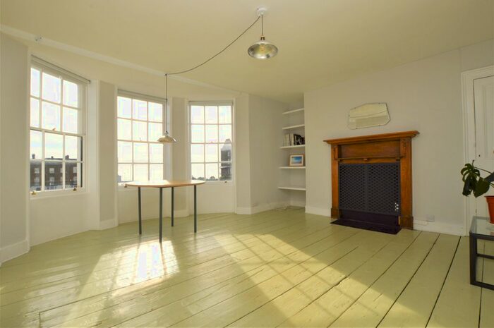 1 Bedroom Flat To Rent In Spencer Square, Ramsgate, CT11