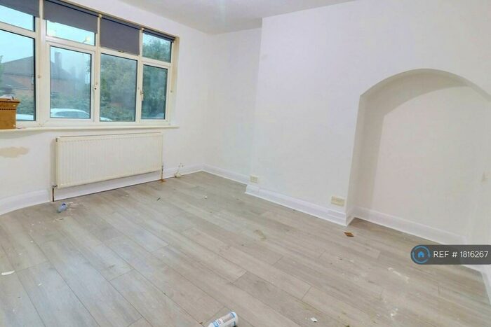 4 Bedroom Terraced House To Rent In Newcombe Park, Wembley, HA0