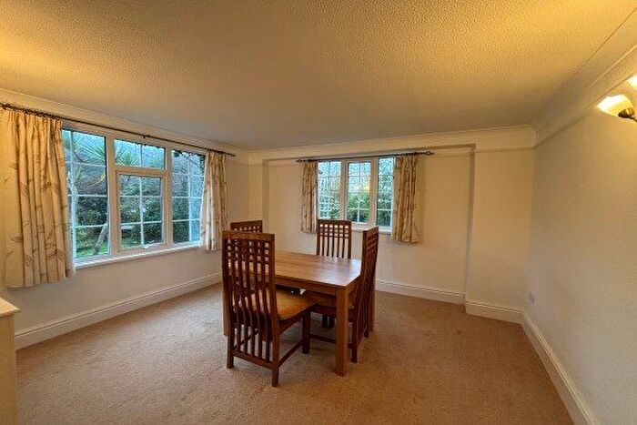 4 Bedroom Property To Rent In Pendarves, Truro, TR2