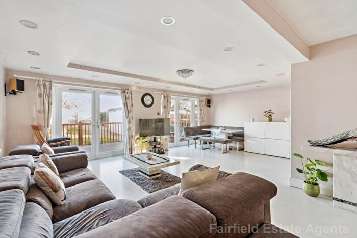 4 Bedroom Semi Detached House For Sale In St Georges Drive, Carpenders Park, WD19