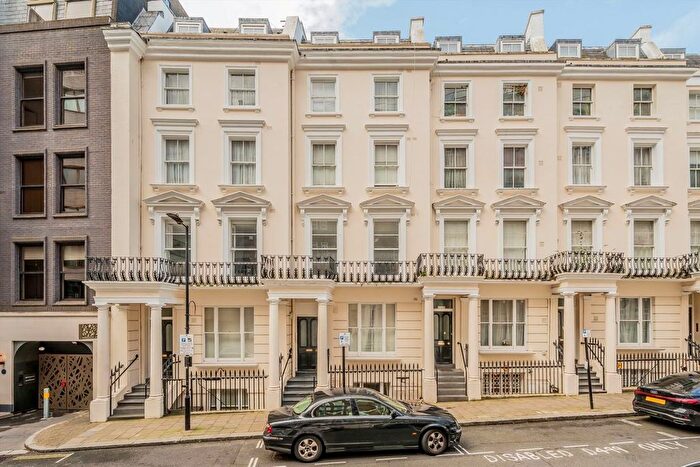 Studio For Sale In Westbourne Grove Terrace, Notting Hill, W2