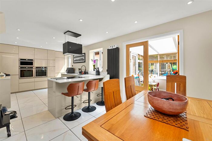 4 Bedroom Detached House For Sale In Rochester Drive, Burnley, BB10