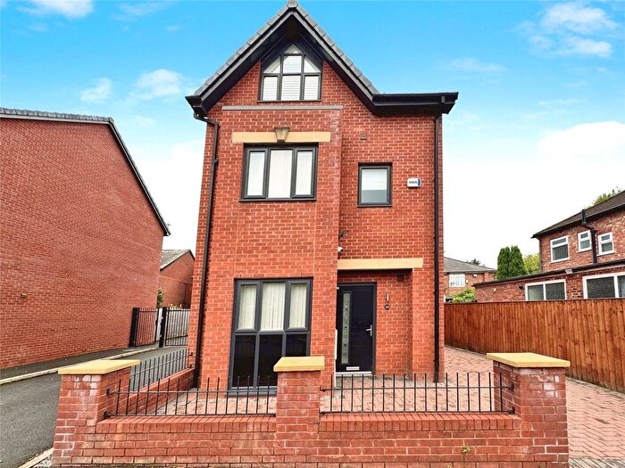 4 Bedroom Detached House To Rent In Harrowby Road, Swinton, Manchester, Greater Manchester, M27