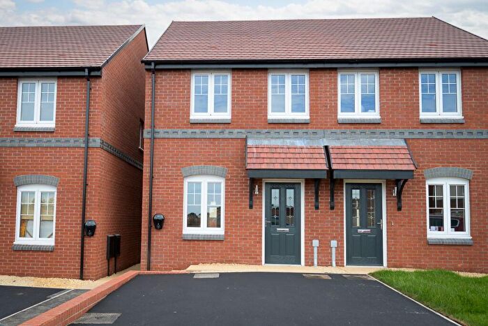 2 Bedroom Semi-Detached House To Rent In Jacobin Lane, HR9