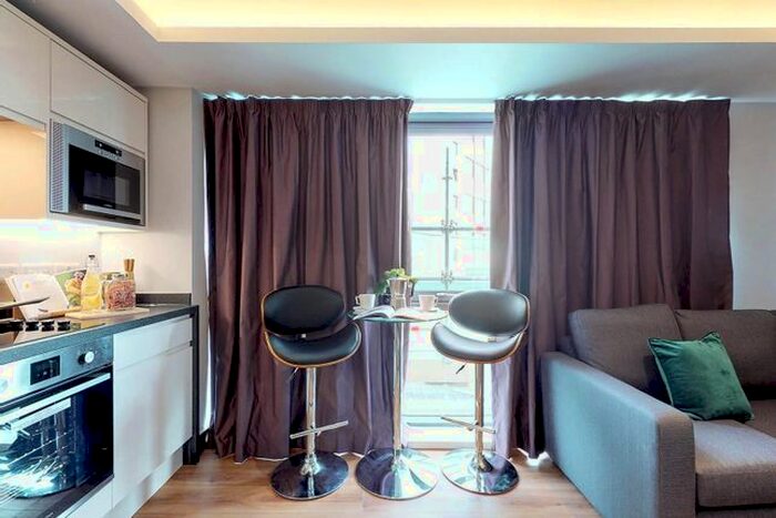 Studio To Rent In Apt, Oasis Residence #, LS2