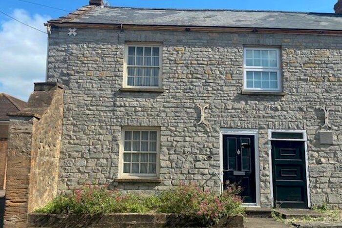 3 Bedroom Property To Rent In The Cross, Ilminster, TA19