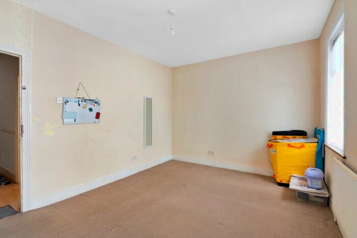3 Bedroom Terraced House For Sale In Colvin Road, East Ham, London, E6