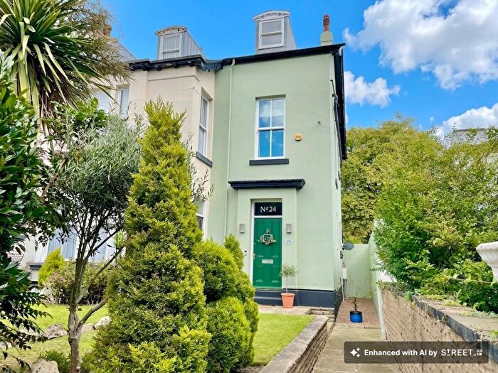 3 Bedroom End Of Terrace House For Sale In Regent Square, Doncaster, DN1