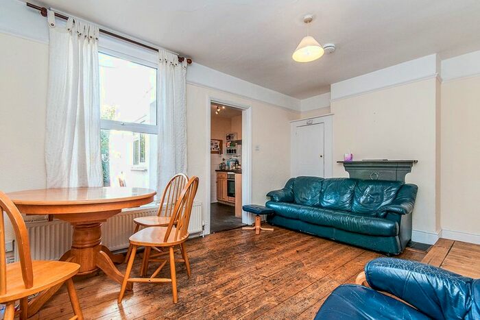 4 Bedroom Detached House To Rent In York Road, Canterbury, Kent, CT1