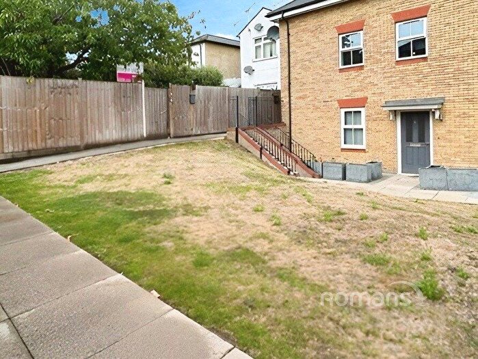 1 Bedroom Apartment For Sale In South Road, Maidenhead, Berkshire, SL6