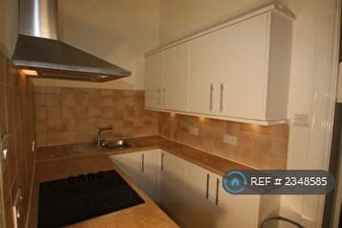 1 Bedroom Flat To Rent In Kelvin Drive, Glasgow, G20