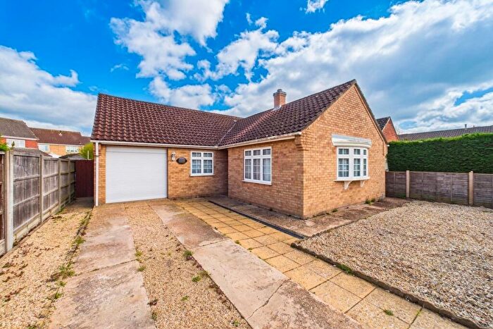 2 Bedroom Detached Bungalow For Sale In Ethel Colman Way, Thetford, IP24