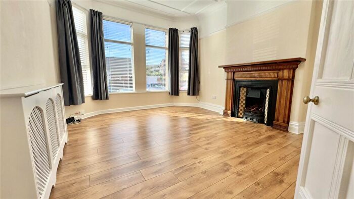 2 Bedroom Apartment For Sale In Westbourne Grove, West Kirby, Wirral, Merseyside, CH48