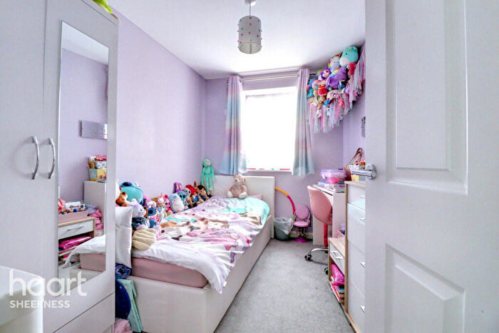 2 Bedroom Apartment For Sale In Nettle Way, Minster, ME12