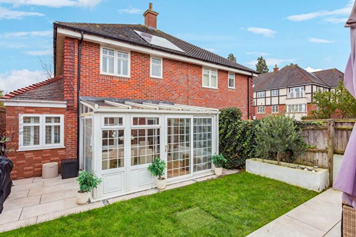 3 Bedroom Semi Detached House For Sale In Timmis Court, Beaconsfield, HP9