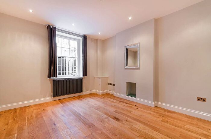 2 Bedroom Flat To Rent In Claverton Street, Pimlico, London, SW1V