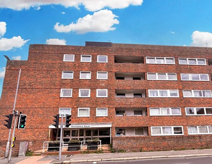 2 Bedroom Flat For Sale In Hughenden Court, Mount Pleasant Road, Hastings, TN34
