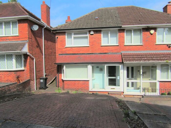 3 Bedroom Semi-Detached House To Rent In Monsal Road, Great Barr, Birmingham, B42