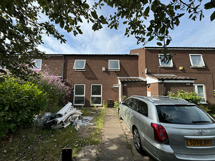 4 Bedroom Semi-Detached House To Rent In Aberdeen Street, Birmingham, B18