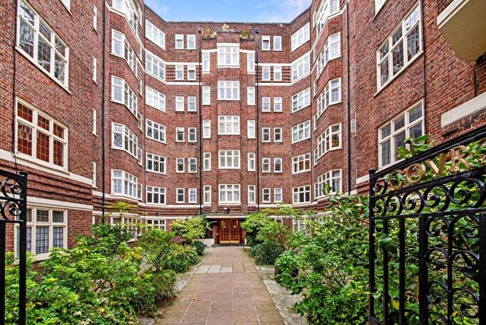 2 Bedroom Flat To Rent In Clare Court, Judd Street, Bloomsbury, London, WC1H