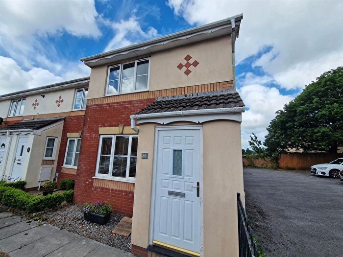 2 Bedroom Semi-Detached House To Rent In Charlotte Court, Townhill, SA1