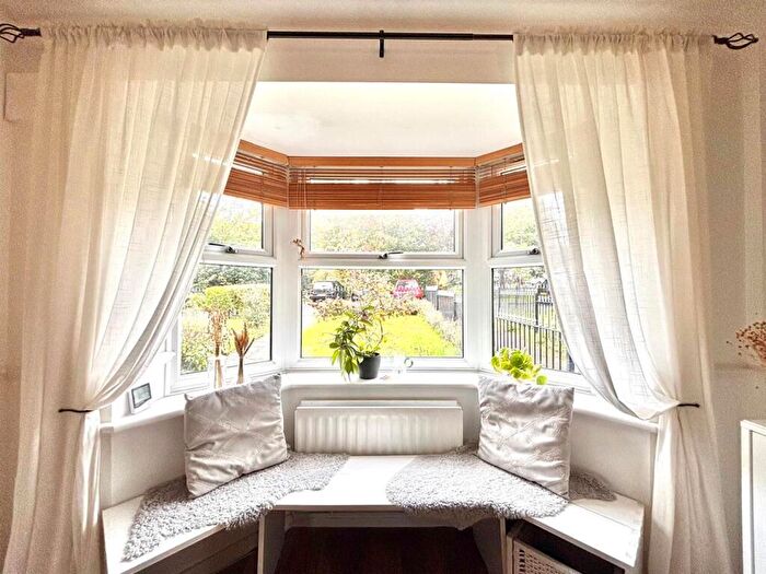 2 Bedroom End Of Terrace House For Sale In Chestnut Square, Leamington Spa, CV32