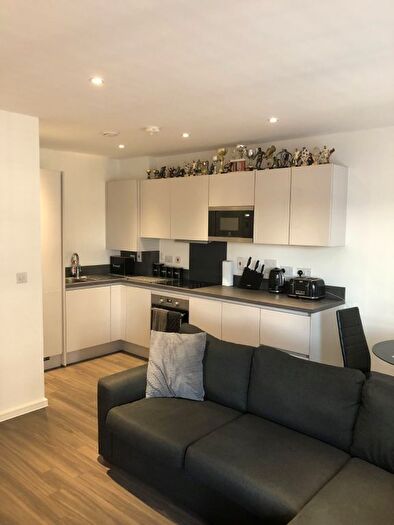 1 Bedroom Flat To Rent In Elliott Court, Oxhey Drive, Watford, Hertfordshire, WD19