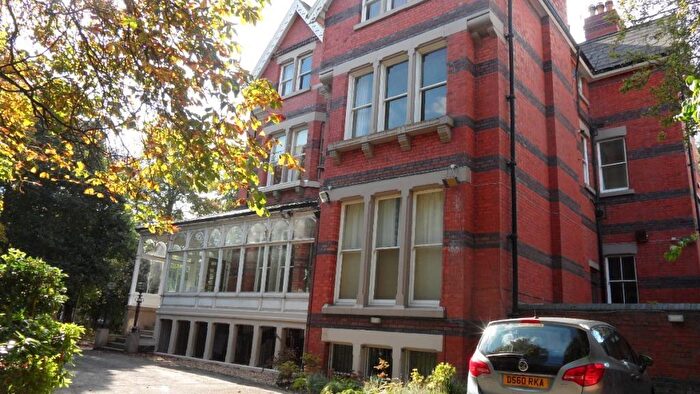 2 Bedroom Apartment To Rent In Aigburth Drive, Liverpool, L17