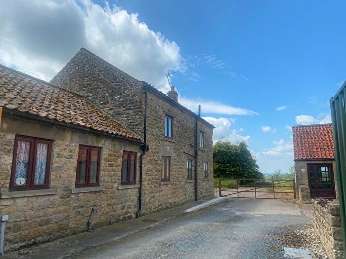 2 Bedroom Cottage To Rent In ., Wilton, YO18