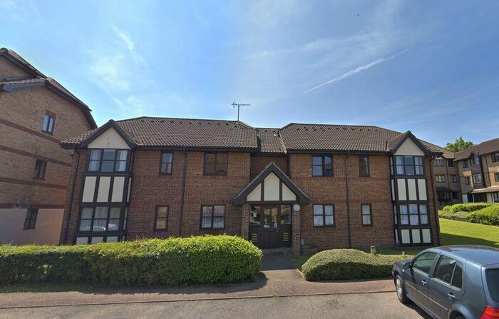 1 Bedroom Flat To Rent In Hardwick Crescent, Dartford, DA2