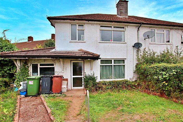 3 Bedroom Semi-detached House For Sale In Delius Close, Elstree, Borehamwood, WD6