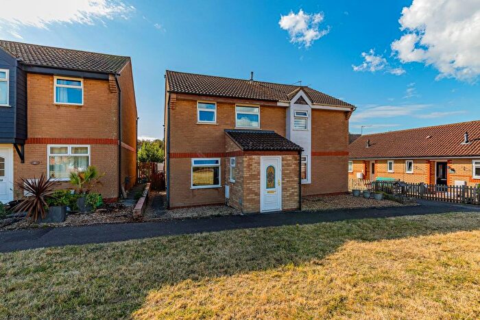 4 Bedroom Property For Sale In Cosmeston Drive, Penarth, CF64