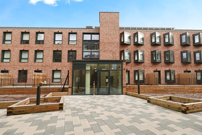 1 Bedroom Flat For Sale In Leigh Street, High Wycombe, HP11