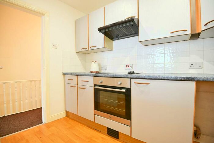 1 Bedroom Apartment To Rent In Market Street, Mottram, Hyde, Greater Manchester, SK14